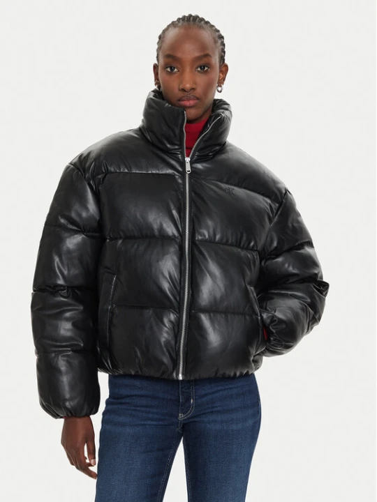 Zdjęcie produktu Calvin Klein Jeans Kurtka zimowa J20J224111 Czarny Regular Fit