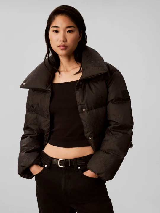 Zdjęcie produktu Calvin Klein Jeans Puchowa kurtka | Cropped Fit czarny