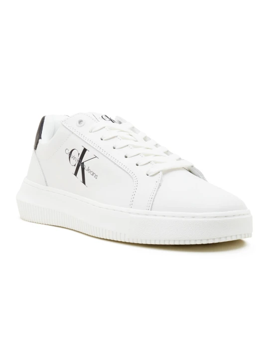 Zdjęcie produktu Calvin Klein Jeans Skórzane sneakersy CHUNKY CUPSOLE MONOLOGO biały