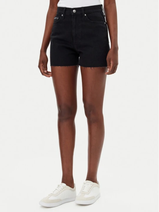 Zdjęcie produktu Calvin Klein Jeans Szorty jeansowe J20J225154 Czarny Mom Fit