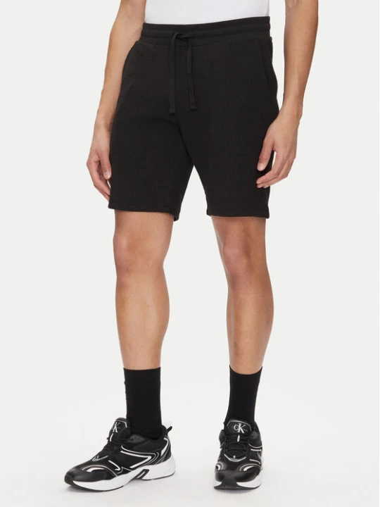 Zdjęcie produktu Calvin Klein Jeans Szorty sportowe J30J327247 Czarny Regular Fit