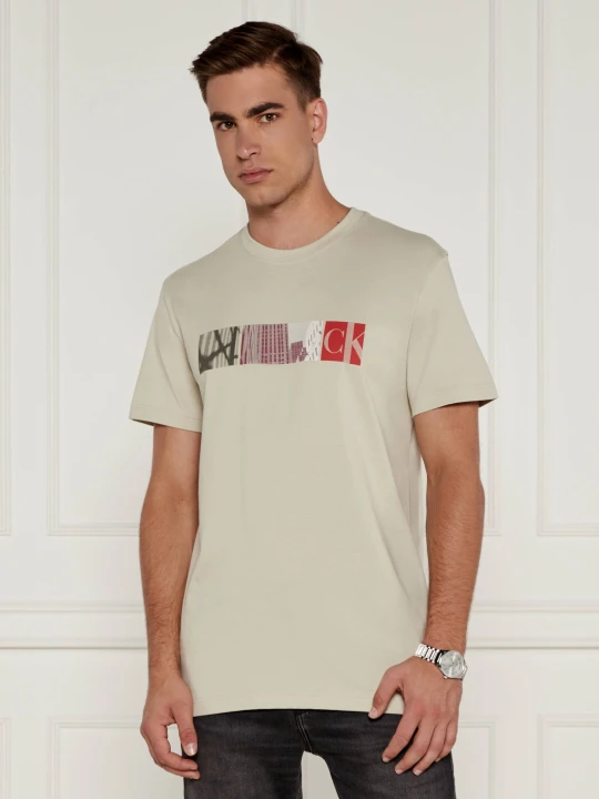Zdjęcie produktu Calvin Klein Jeans T-shirt City Block | Regular Fit beżowy