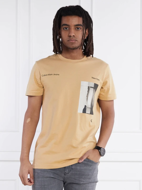 Zdjęcie produktu Calvin Klein Jeans T-shirt | Comfort fit beżowy