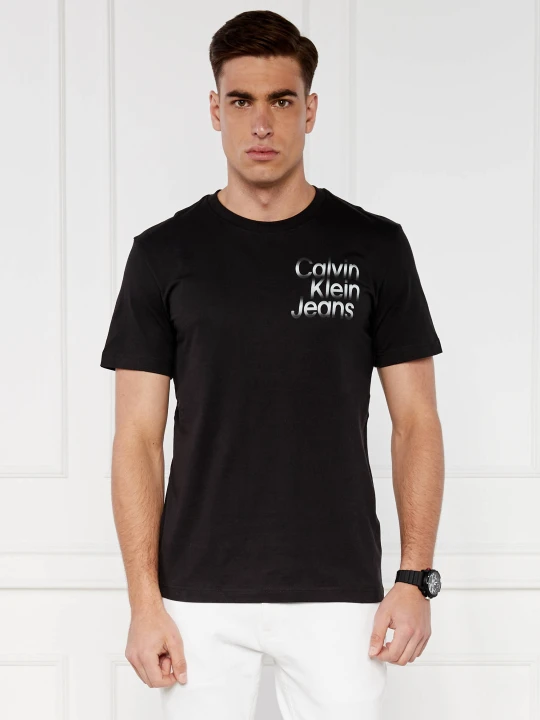 Zdjęcie produktu Calvin Klein Jeans T-shirt DIFFUSED STACKED | Regular Fit czarny