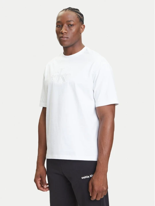 Zdjęcie produktu Calvin Klein Jeans T-Shirt Hero Monologo LV04RB295G Biały Relaxed Fit