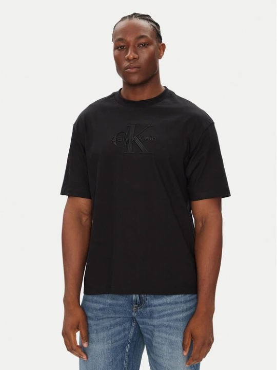 Zdjęcie produktu Calvin Klein Jeans T-Shirt Hero Monologo LV04RB295G Czarny Relaxed Fit