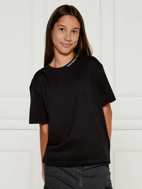Zdjęcie produktu Calvin Klein Jeans T-shirt Intrasia | Relaxed fit