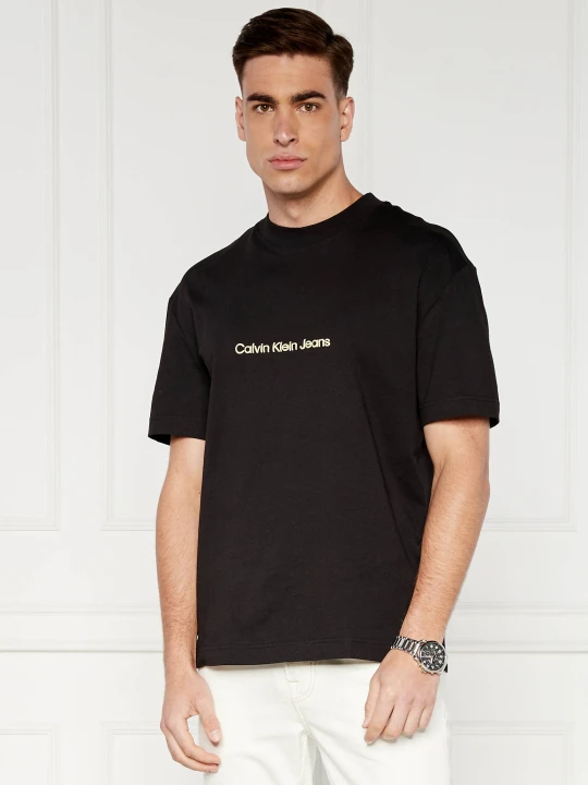 Zdjęcie produktu Calvin Klein Jeans T-shirt LOGO TEE | Regular Fit czarny