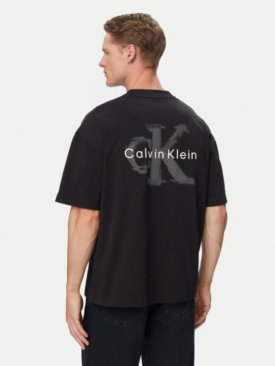 Zdjęcie produktu Calvin Klein Jeans T-Shirt LV04RAB806 Czarny Oversize