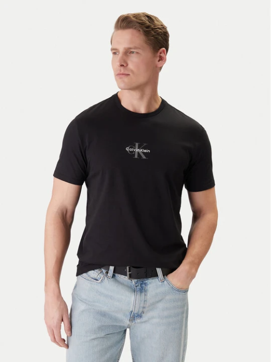 Zdjęcie produktu Calvin Klein Jeans T-Shirt LV04RB866G Czarny Regular Fit