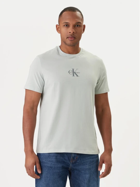 Zdjęcie produktu Calvin Klein Jeans T-Shirt LV04RB866G Zielony Regular Fit