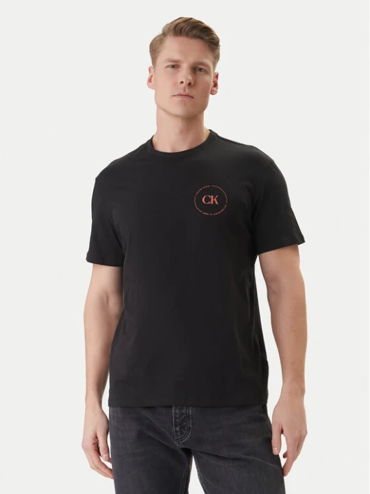 Zdjęcie produktu Calvin Klein Jeans T-Shirt LV04RF801G Czarny Regular Fit