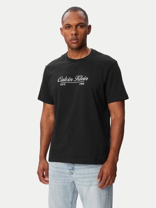 Zdjęcie produktu Calvin Klein Jeans T-Shirt LV04RG822G Czarny Regular Fit