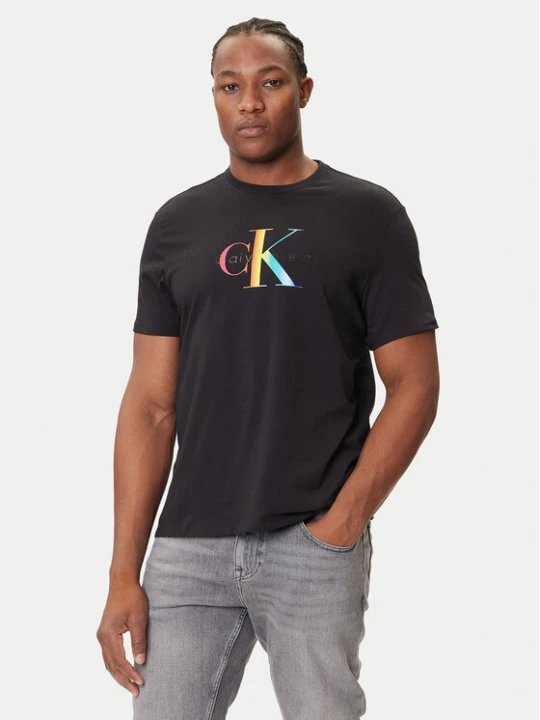 Zdjęcie produktu Calvin Klein Jeans T-Shirt Pride Graphic LV04RC800G Czarny Regular Fit
