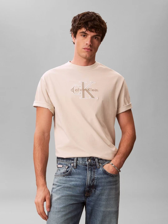 Zdjęcie produktu Calvin Klein Jeans T-shirt | Regular Fit beżowy
