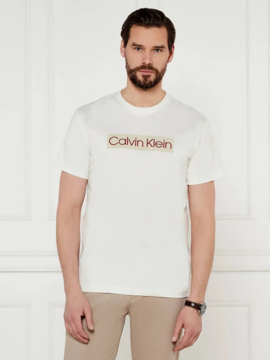 Zdjęcie produktu Calvin Klein Jeans T-shirt | Regular Fit ecru