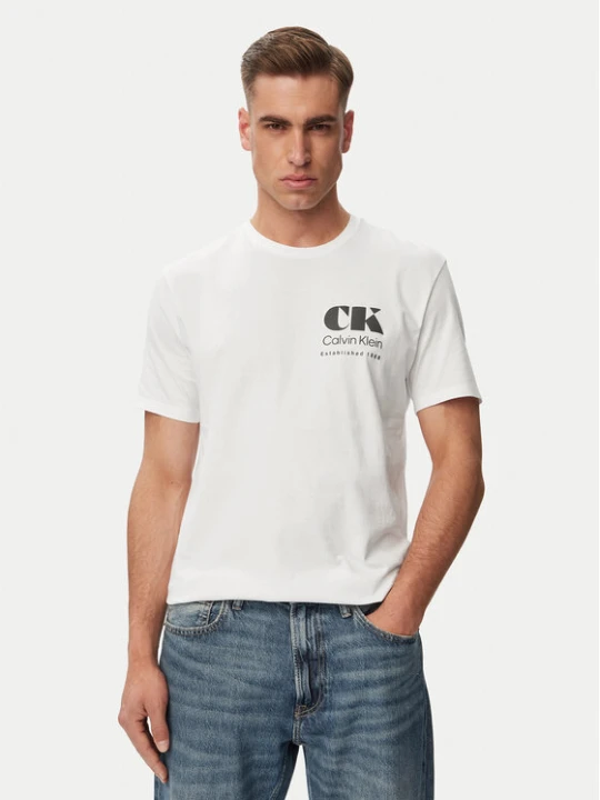 Zdjęcie produktu Calvin Klein Jeans T-Shirt Resort Graphic LV04RG802G Biały Regular Fit