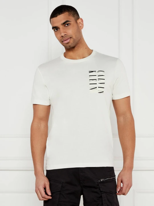 Zdjęcie produktu Calvin Klein Jeans T-shirt Serif Box Graphic | Regular Fit ecru