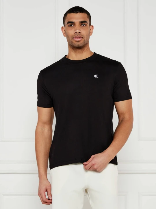 Zdjęcie produktu Calvin Klein Jeans T-shirt SERIF | Regular Fit czarny