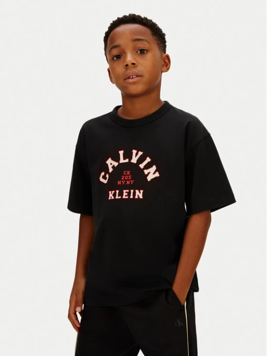 Zdjęcie produktu Calvin Klein Jeans T-Shirt Varsity Graphic IB0IB02637 Czarny Regular Fit