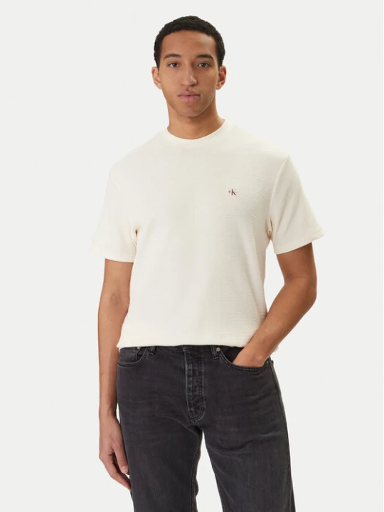 Zdjęcie produktu Calvin Klein Jeans T-Shirt Waffle Badge LV04RD008G Beżowy Regular Fit