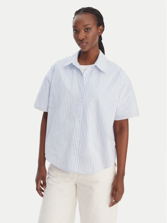 Zdjęcie produktu Calvin Klein Koszula LV00QS7652 Błękitny Relaxed Fit Niebieski jasny