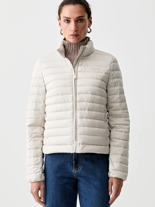 Zdjęcie produktu Calvin Klein kurtka puchowa damska beżowy