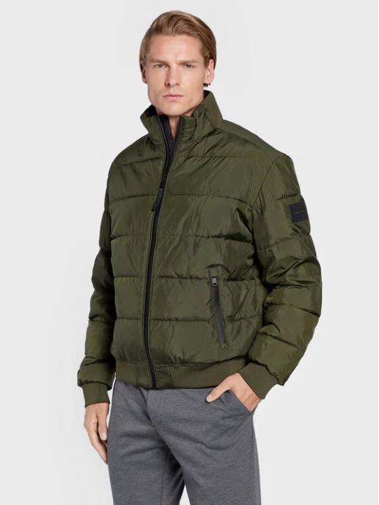 Zdjęcie produktu Calvin Klein Kurtka zimowa Mix Media Quilt K10K110331 Zielony Regular Fit