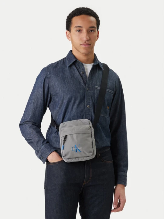 Zdjęcie produktu Calvin Klein Saszetka Bold Reporter LV04D3421G Szary