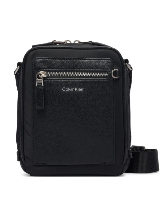 Zdjęcie produktu Calvin Klein Saszetka Ssnl Raised Logo Reporter LV04D3500G Czarny