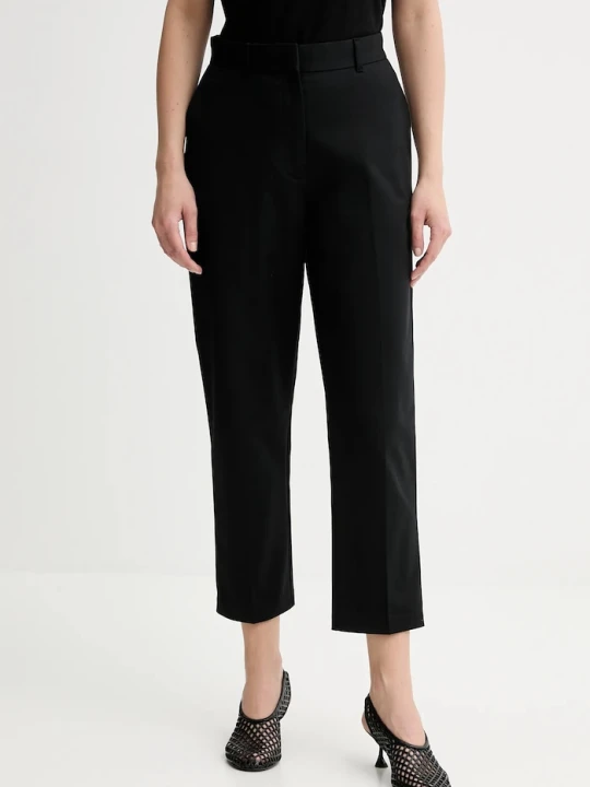 Zdjęcie produktu Calvin Klein spodnie chinos damskie bawełniane z elastanem czarny