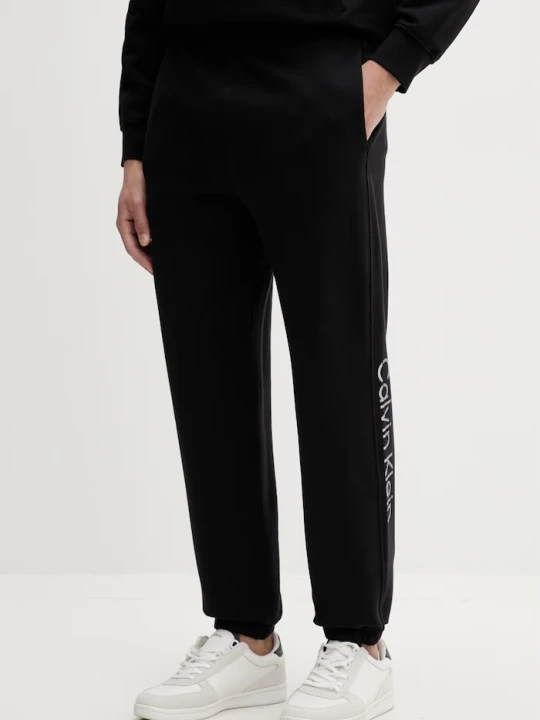 Zdjęcie produktu Calvin Klein spodnie dresowe męskie bawełniane czarny