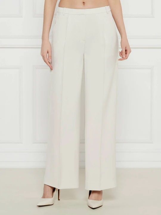Zdjęcie produktu Calvin Klein Spodnie | flare fit | mid rise ecru