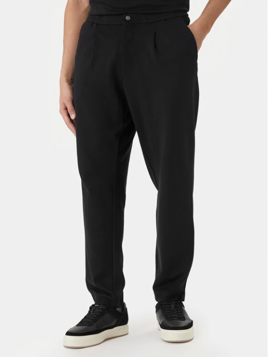 Zdjęcie produktu Calvin Klein Spodnie materiałowe LV04LF607G Czarny Tapered Fit