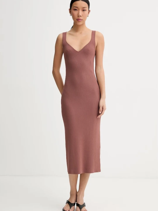 Zdjęcie produktu Calvin Klein sukienka bodycon z wiskozą brązowy