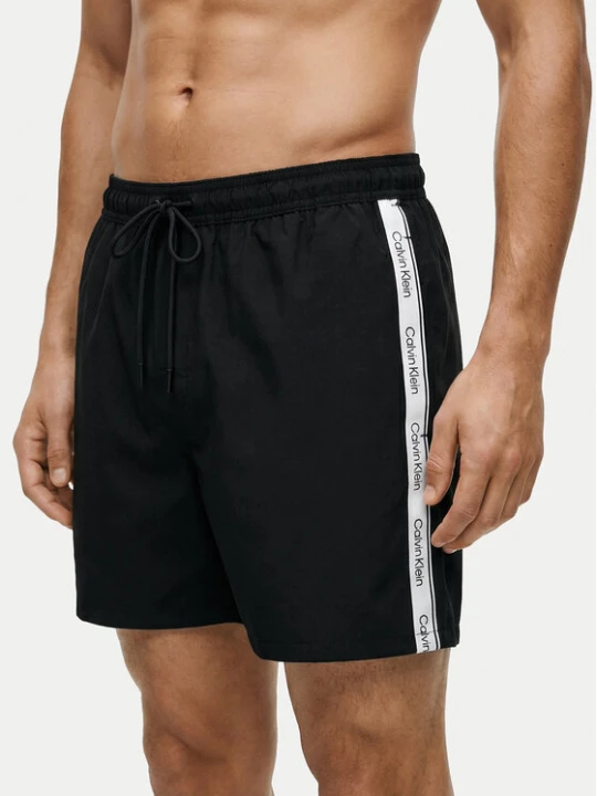 Zdjęcie produktu Calvin Klein Swimwear Szorty kąpielowe LV00N61002 Czarny Regular Fit