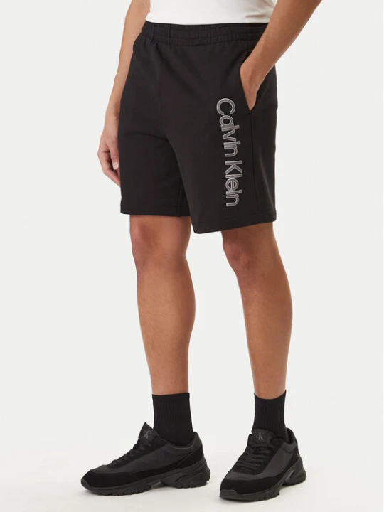 Zdjęcie produktu Calvin Klein Szorty sportowe LV04LF240G Czarny Regular Fit