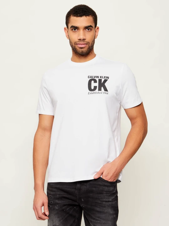 Zdjęcie produktu Calvin Klein T-shirt CORNER GRAPHIC | Regular Fit biały
