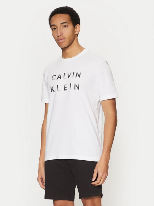 Zdjęcie produktu Calvin Klein T-Shirt K10K114156 Biały Regular Fit