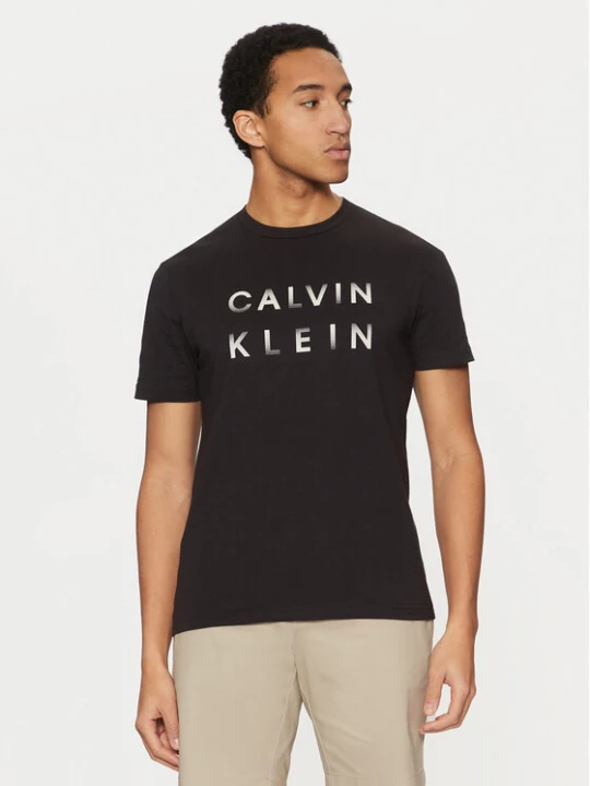 Zdjęcie produktu Calvin Klein T-Shirt K10K114156 Czarny Regular Fit