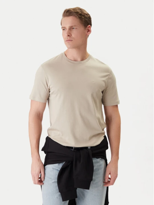 Zdjęcie produktu Calvin Klein T-Shirt LV04LB275G Beżowy Regular Fit
