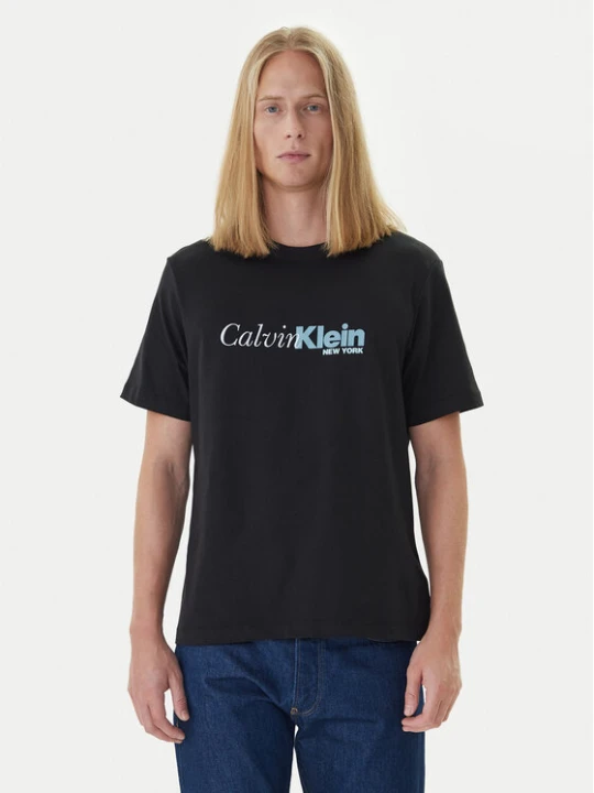 Zdjęcie produktu Calvin Klein T-Shirt LV04RD822G Czarny Regular Fit