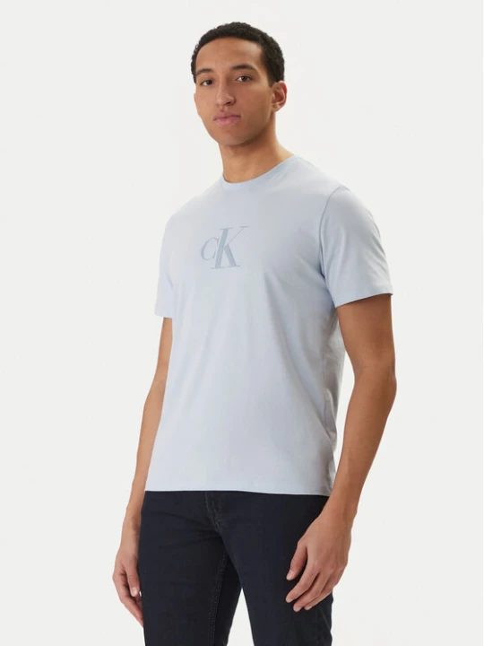 Zdjęcie produktu Calvin Klein T-Shirt LV04RF853G Błękitny Regular Fit Niebieski jasny