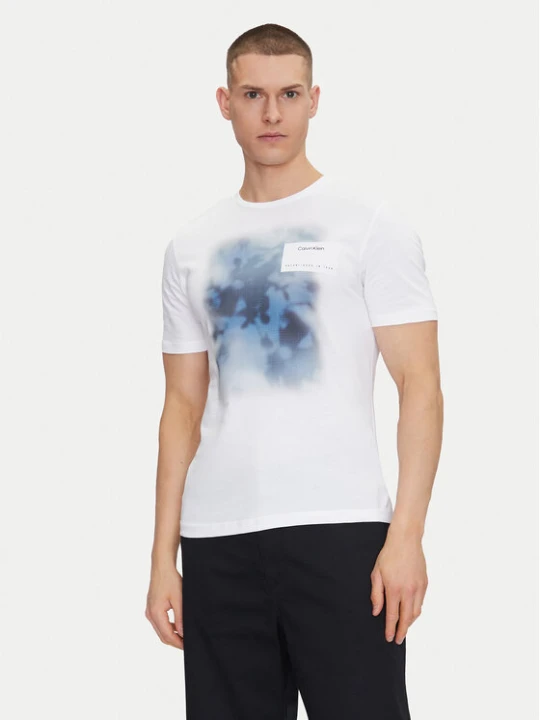Zdjęcie produktu Calvin Klein T-Shirt Photo Print K10K114157 Biały Regular Fit