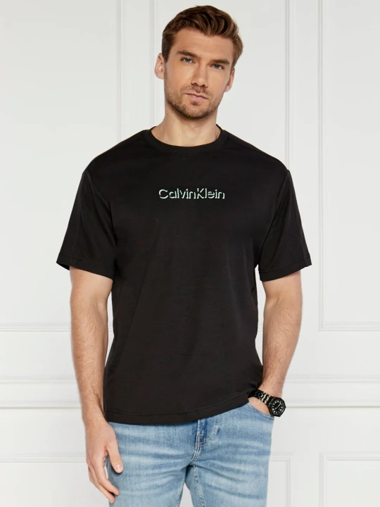 Zdjęcie produktu Calvin Klein T-shirt SHADOW | Comfort fit czarny