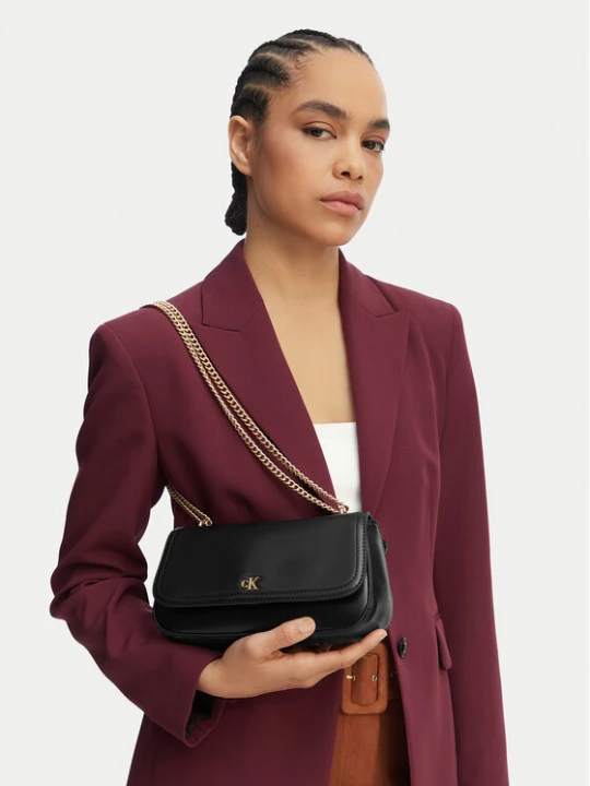 Zdjęcie produktu Calvin Klein Torebka Ck Convertible Chain Small Bag LV04F3172G Czarny