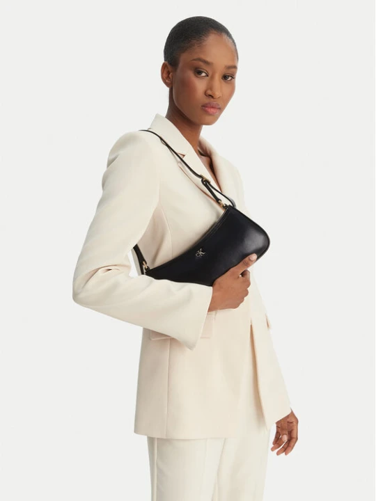 Zdjęcie produktu Calvin Klein Torebka Ck Small Shoulder Bag LV04F3170G Czarny