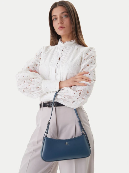 Zdjęcie produktu Calvin Klein Torebka Ck Small Shoulder Bag LV04F3170G Granatowy