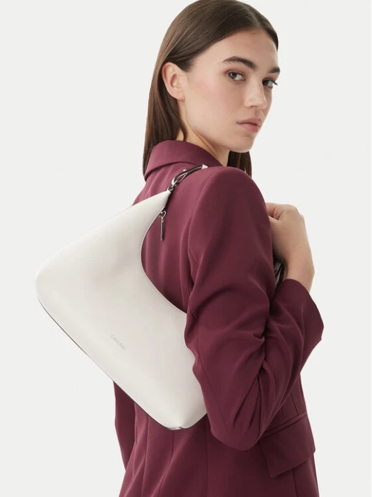 Zdjęcie produktu Calvin Klein Torebka Foil Logo Conv Shou?Lder Bag LV04F3272G Biały