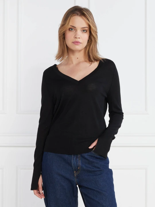 Zdjęcie produktu Calvin Klein Wełniany sweter EXTRA FINE V-NK | Regular Fit czarny